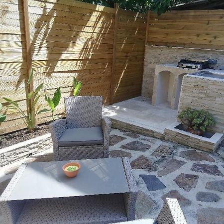 Appartement T2 Rez De Villa Proche Bord De Mer Le Pradet Εξωτερικό φωτογραφία