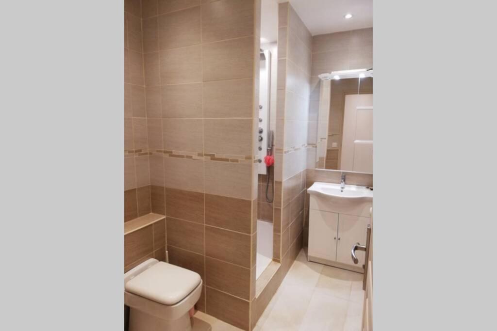 Appartement T2 Rez De Villa Proche Bord De Mer Le Pradet Εξωτερικό φωτογραφία