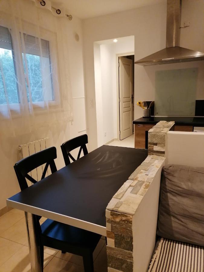 Appartement T2 Rez De Villa Proche Bord De Mer Le Pradet Εξωτερικό φωτογραφία